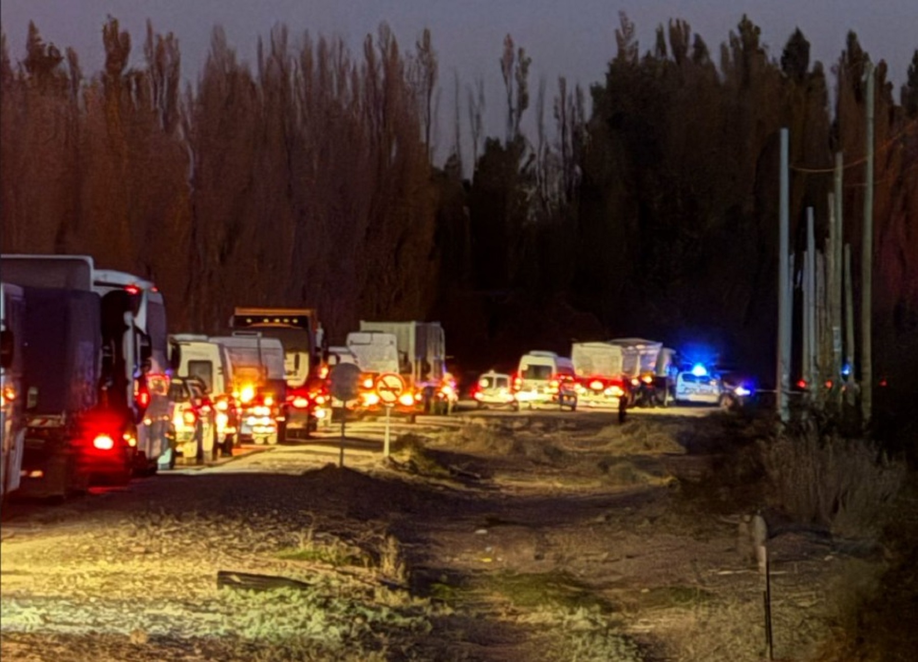 Dos muertos por un accidente en la Ruta 7, cerca de Añelo, este miércoles: corte total de tránsito