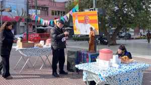 Homenajearon la vida y lucha del papa Francisco en Neuquén: «Contra la exclusión y deshumanización»