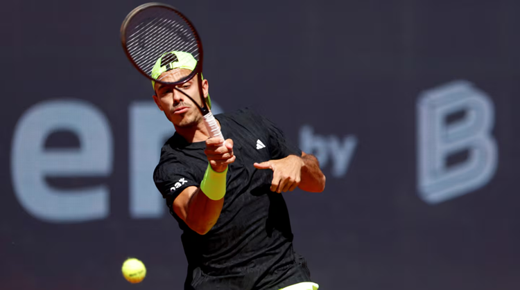 El tenista argentino quedó eliminado en semifinales.