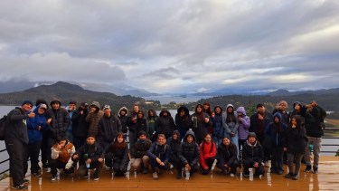 Los estudiantes de la escuela rionegrina 44 en Punto Panorámico. Foto: gentileza