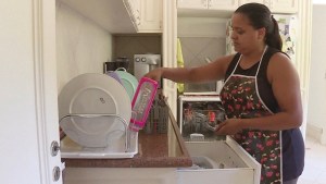 Empleadas domésticas: guía para pagar aportes ante ARCA en abril 2025