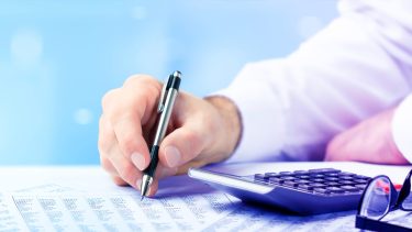 Impuesto a las ganancias.