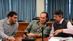 Fondos millonarios para Viento Sur: renovación parcial del embargo a la cooperativa de Neuquén