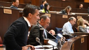 Insólita alianza en la Legislatura de Neuquén por el debate de la barrera sanitaria y el precio de la carne