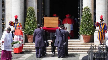Despedida del papa Francisco: qué reveló Javier Milei, así fue el histórico funeral y el entierro en Roma
