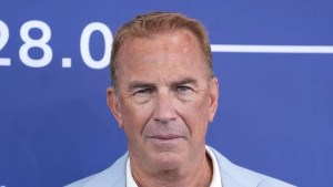 Grave denuncia contra Kevin Costner por una escena de abuso no guionada en “Horizon 2”