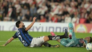 River goleó 6-2 a Independiente del Valle y se adueñó del primer puesto en el grupo de la Copa