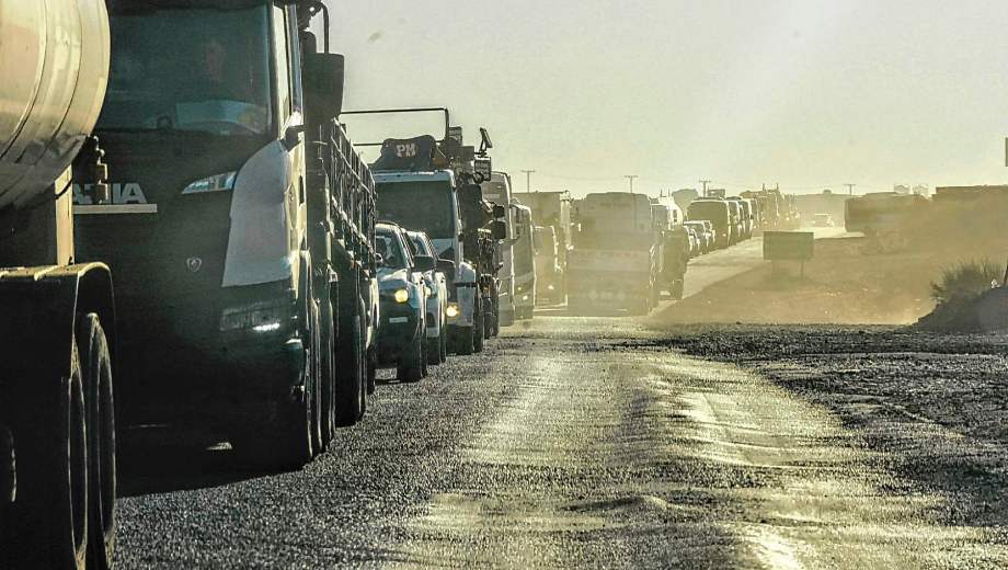 Simulacro en Ruta 7 en Añelo. Foto archivo: Cecilia Maletti. 