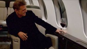 La aerolínea Milenium desmintió al piloto que aseguró haber volado con Luis Miguel