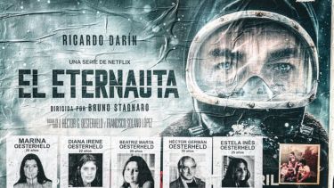 Afiche de El Eternauta intervenido 
 con fotos de la familia Oesterheld desaparecida en dictadura. Foto: Kaloian Santos