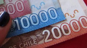 Peso chileno hoy 29 de mayo: cuánto rinde el peso argentino para compras en Chile