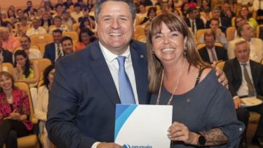 Andrea Ferracioli junto al intendente Gaido. Foto: captura redes. 