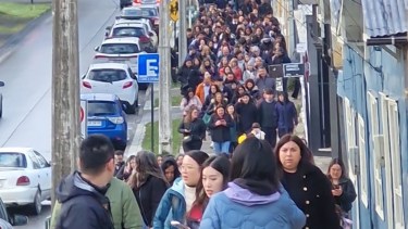 Videos y fotos: así se vive en Chile y Tierra del Fuego el terremoto