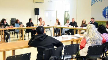 Mes de la diversidad en Neuquén: se formó una mesa de trabajo vinculada a la actividad legislativa de la ciudad
