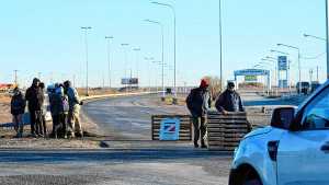 Los ceramistas de Neuquén vuelven a la Ruta 7 el lunes: «Figueroa respondió al reclamo con un protocolo represivo»