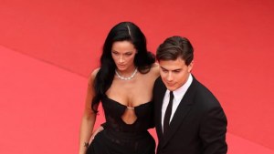¡Impecables! Oriana Sabatini y Paulo Dybala deslumbraron en la alfombra roja de Cannes