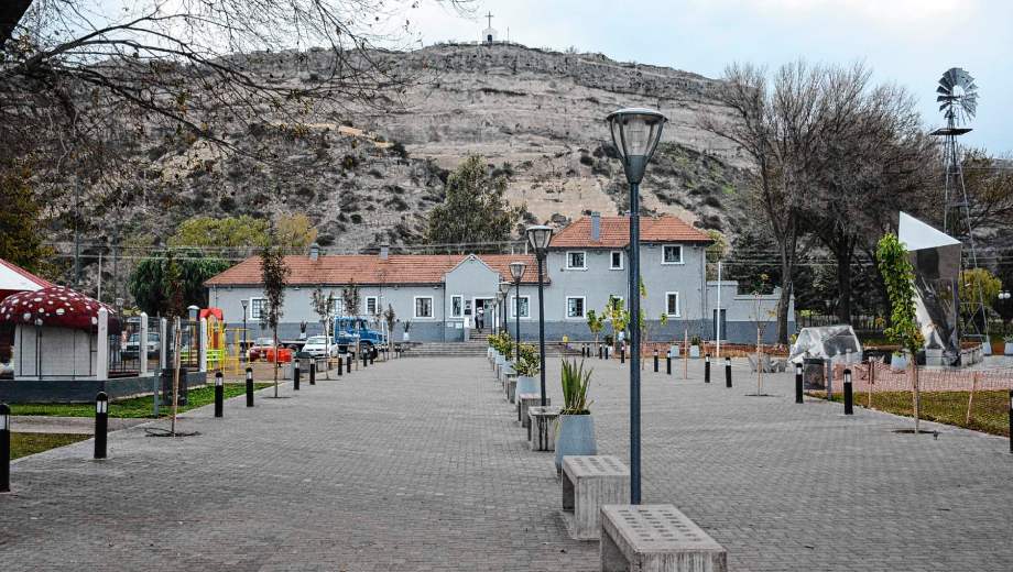 La iniciativa obliga a informar cada seis meses qué funcionarios rindieron el examen. Foto: Juan Thomes.