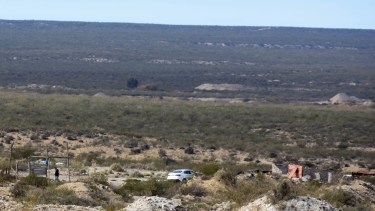 Mapa | Crimen de Tomás Julián Dobra en Roca: así es la remota zona de bardas donde buscan pistas