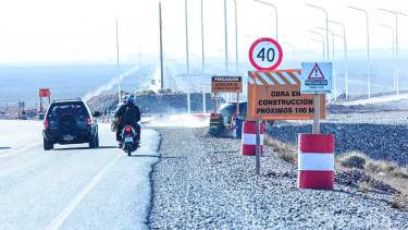 El gobierno de Neuquén adjudicó la obra para duplicar la Ruta del Petróleo: las empresas a cargo