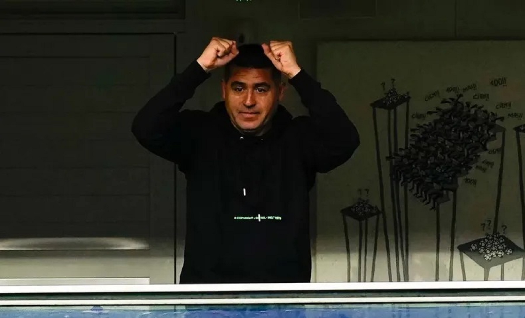 Riquelme confirmó a Herrón hasta el final del Torneo Apertura y espera por un DT para el Mundial de Clubes.