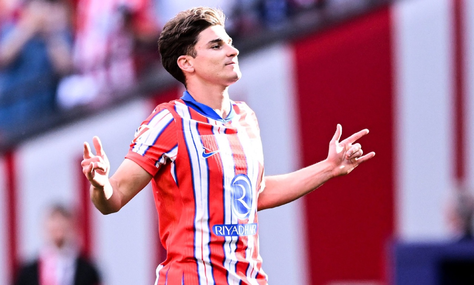 Doblete de Julián Álvarez en la goleada del  Atlético Madrid ante Real Betis