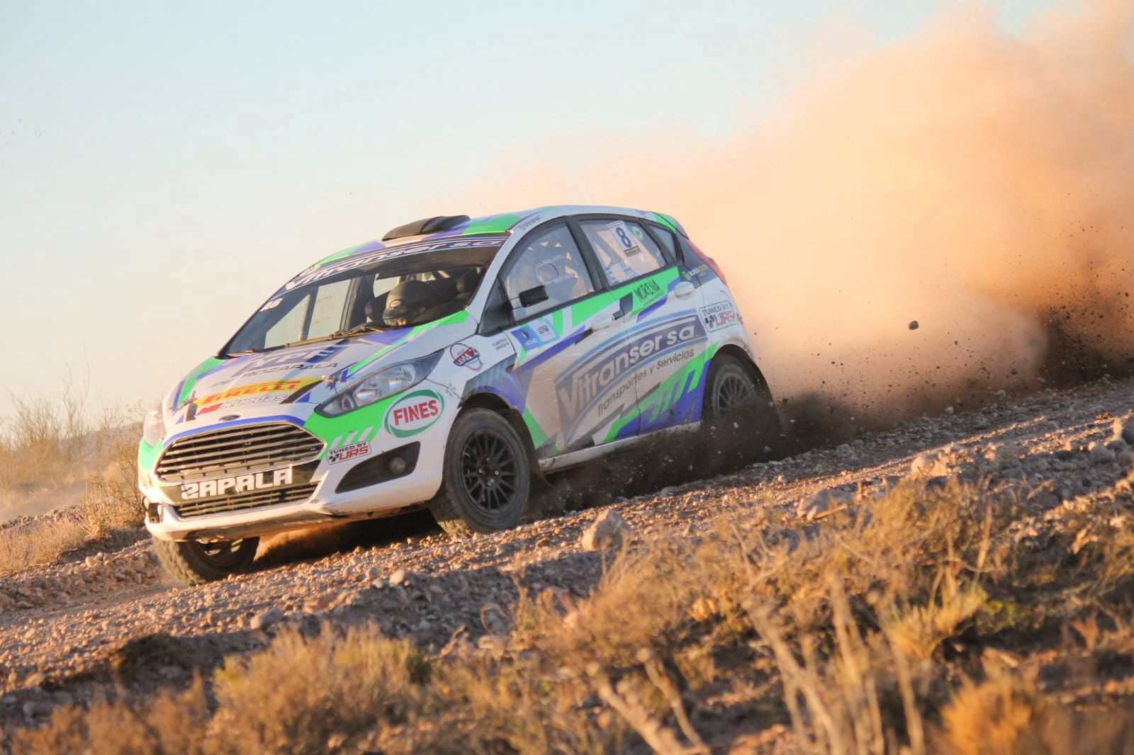 Mario Villanueva (h) marcó la diferencia en el Rally de Añelo, por la tercera del Neuquino