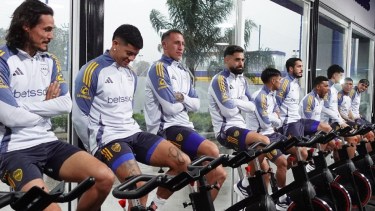 Los dos candidatos de Riquelme para dirigir a Boca si Miguel Russo sigue en San Lorenzo