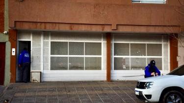 Allanamiento en la casa de Jorge Salas en Neuquén. Foto: Matías Subat. 