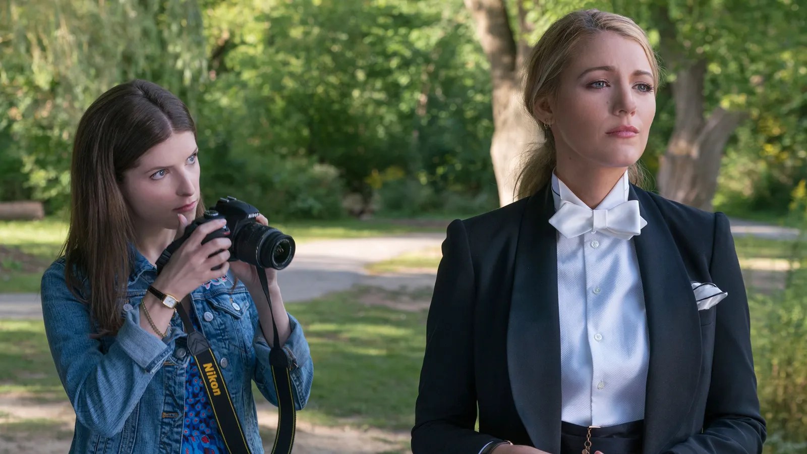 Un pequeño favor con Blake Lively y Anna Kendrick. 
