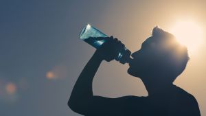 ¿Tomás poca agua? Estos cinco alimentos te ayudan a mantenerte hidratado sin darte cuenta