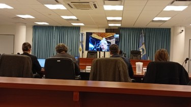 El juez Balderrama participó por Zoom de la audiencia desde La Angostura.