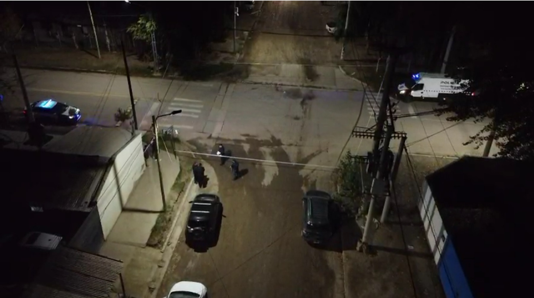 Un joven de 17 años fue asesinado en medio de un tiroteo en Confluencia: vecinos enfrentaron a la Policía - Image 2