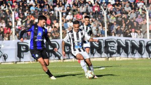 Deportivo Rincón y Cipolletti se miden en un partido clave en la Zona Campeonato del Federal A