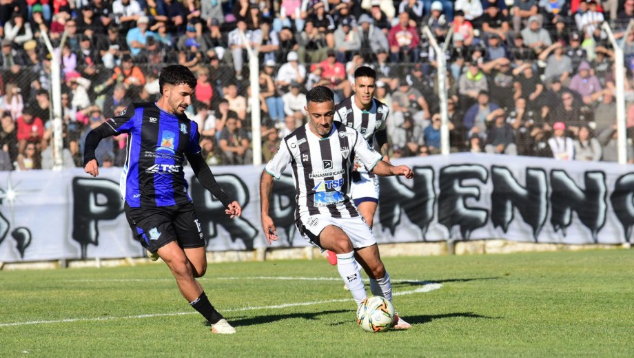 Rincón recibe a Cipolletti por la cuarta fecha de la Zona Campeonato. (Foto: Matías Subat)