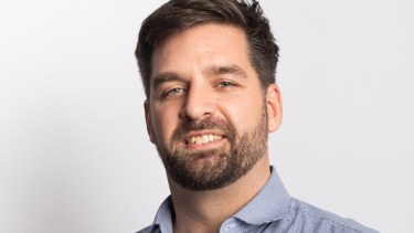 Esteban Torre explica causas del abandono escolar.