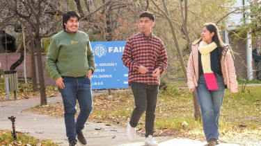 Los alumnos representarán el capítulo estudiantil regional de la SPE. Foto: Cecilia Maletti. 