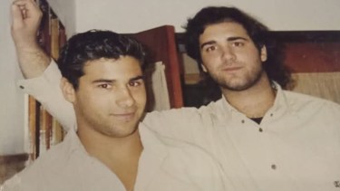 Gastón Sobisch le dedicó una cálida despedida a su hermano Martín (Gentileza)