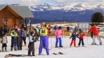 Imagen de Nieve a «precios congelados»: el cerro de Neuquén conocido por ser el más barato dio su fecha de apertura