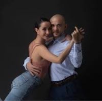 Imagen Tango danza – Clases grupales – Método Dinzel