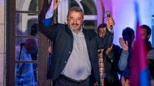 Elecciones: Izquierda de Uruguay mantiene el gobierno de Montevideo en comicios regionales