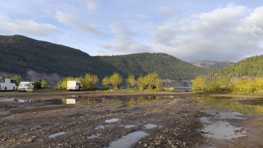Mapa | A metros del lago Lácar: dónde queda el predio del desalojo a motorhomes en San Martín de los Andes