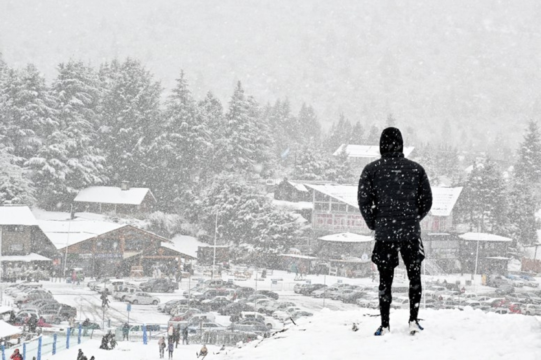 Alerta y máxima precaución este martes por lluvias y viento: el informe del Servicio Meteorológico Nacional