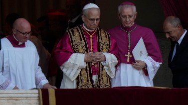 «Habemus papam» | fumata blanca en el Vaticano: Robert Francis Prevost, León XIV, es el nuevo papa