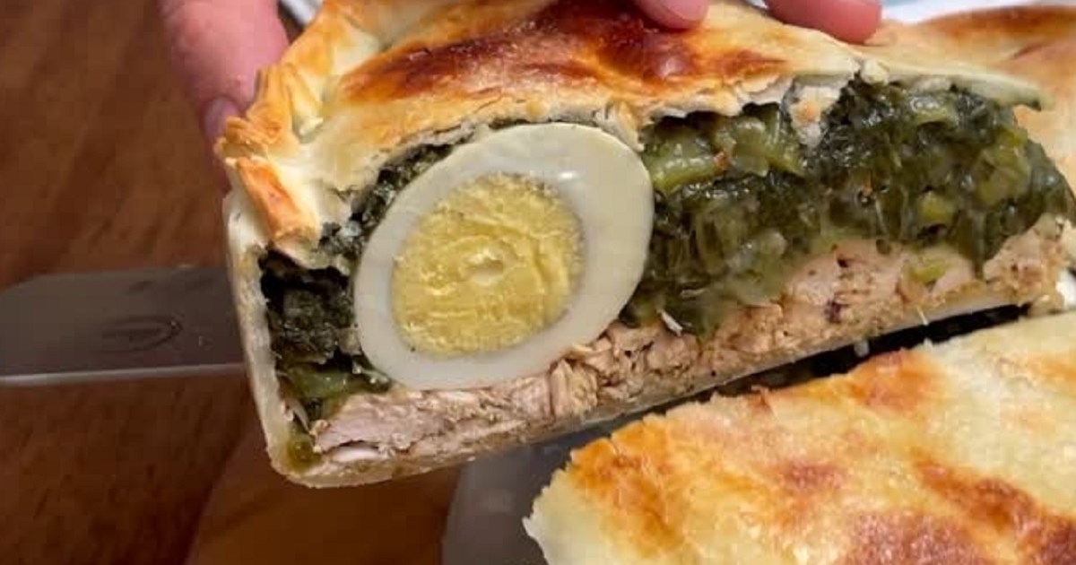 Tarta de pollo y acelga: un paso a paso simple para los principiantes en la cocina