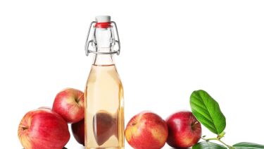 Si bien no es una solución mágica, el vinagre de manzana puede ser un complemento saludable en la rutina diaria. La clave está en usarlo con moderación y siempre como parte de un estilo de vida equilibrado.