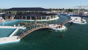 Este pequeño pueblo esconde unas termas de ensueño para ir en vacaciones de invierno