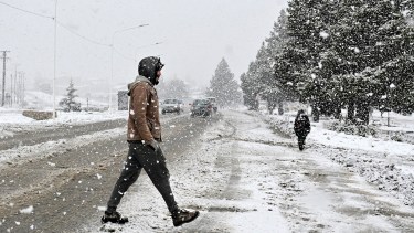 El invierno se asoma en la Patagonia: se esperan nevadas y vientos de hasta 90 km/h este jueves