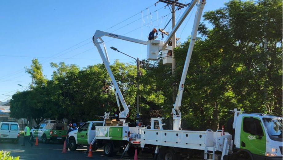 CALF informó sobre un corte de luz en Neuquén capital. 