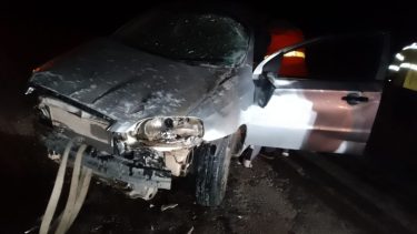 Viajaba desde Neuquén a Mendoza y volcó. Foto: Radio 7 La Pampa