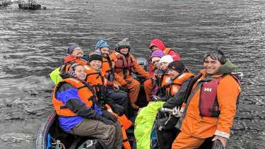 Expedicionarios de distintas nacionalidades en el último tramo del continente. Foto: gentileza.